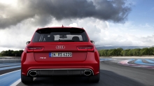  Audi RS6      
